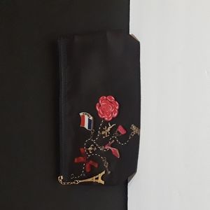 c NEW LANCOME  COSMETIC BAG WITH EIFFEL TOWER ZIPPER PULL